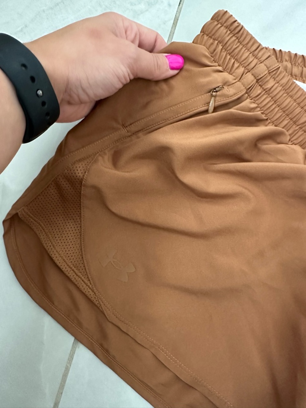 Under Armour Women's Rust Athletic Running Shorts - Picture 4 of 6